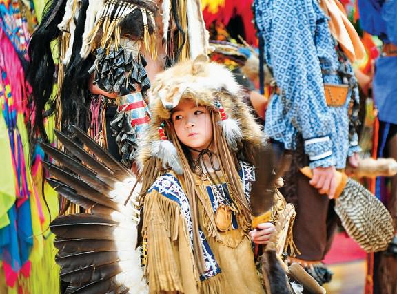 WNGdotorg's tweet photo. Legal eagle feathers? @HobbyLobbyCase decision gives new life to Native American lawsuits  http://t.co/TiteCoEXOC http://t.co/rFWisfqIjV