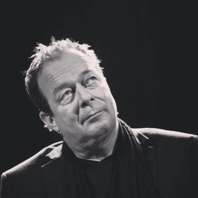 TTumps's tweet image. Je was een inspirerende man!
Rust zacht Thé Lau!