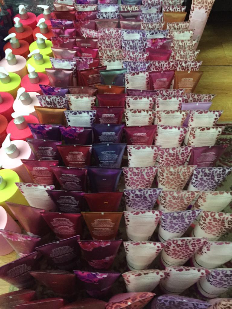 Make up and nail art (@perfectindra) on Twitter photo 