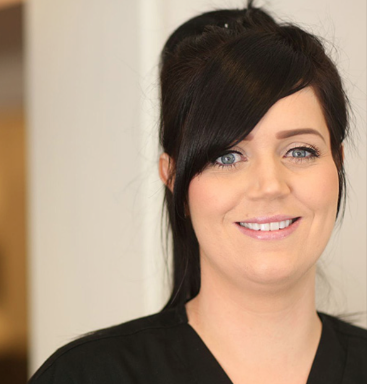 courtyarddental's tweet photo. 'Meet the team Wednesday'! This is Siobhan, one of our wonderful #Dental #Nurses #Huddersfield #dentist #smile http://t.co/nQ2aJwr42c