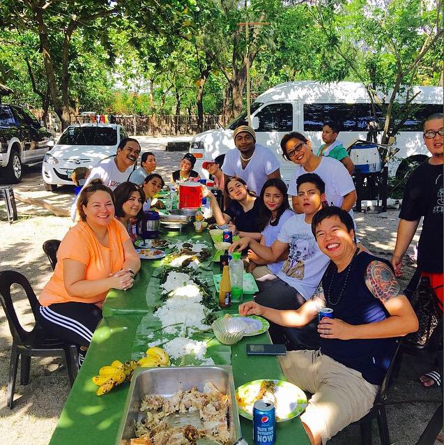 SolidKD19's tweet photo. "PSY taping .💟💟💟💟" carlaford1121's photo https://t.co/jTGKoJl8my #PSYAngPagsubokKayYna http://t.co/T3Jdn6mzrC"