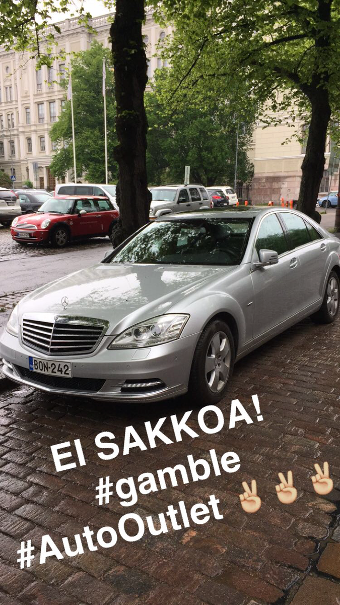 urheilucast's tweet photo. Sateinen kesäretki menossa. Kuka tietää tämän raflan? #JosSäOotLahestaNiinSäTiiätMistäPuhutaan #AutoOutlet http://t.co/w6Y6YVp3wx