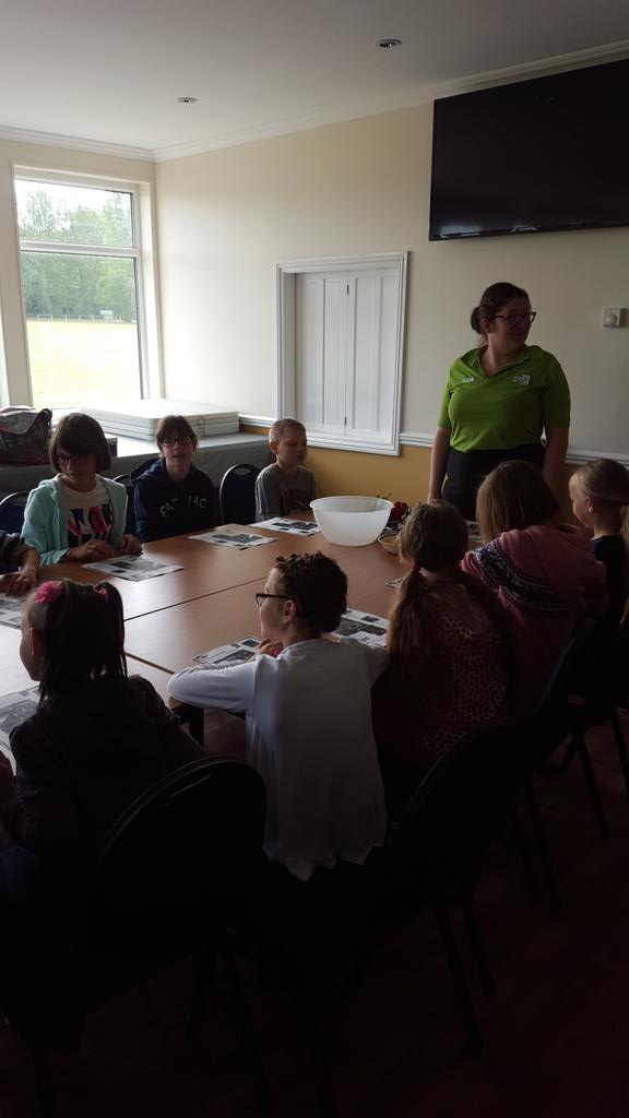 Baking Frittatas, Burgers and Rainbow Cake with Catherine from @AsdaNallerton
