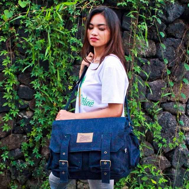 SLINGBAG DENIM BLUE | ALL SIZE | IDR 285.000/$40 | for order sms/WhatsApp 08990125182