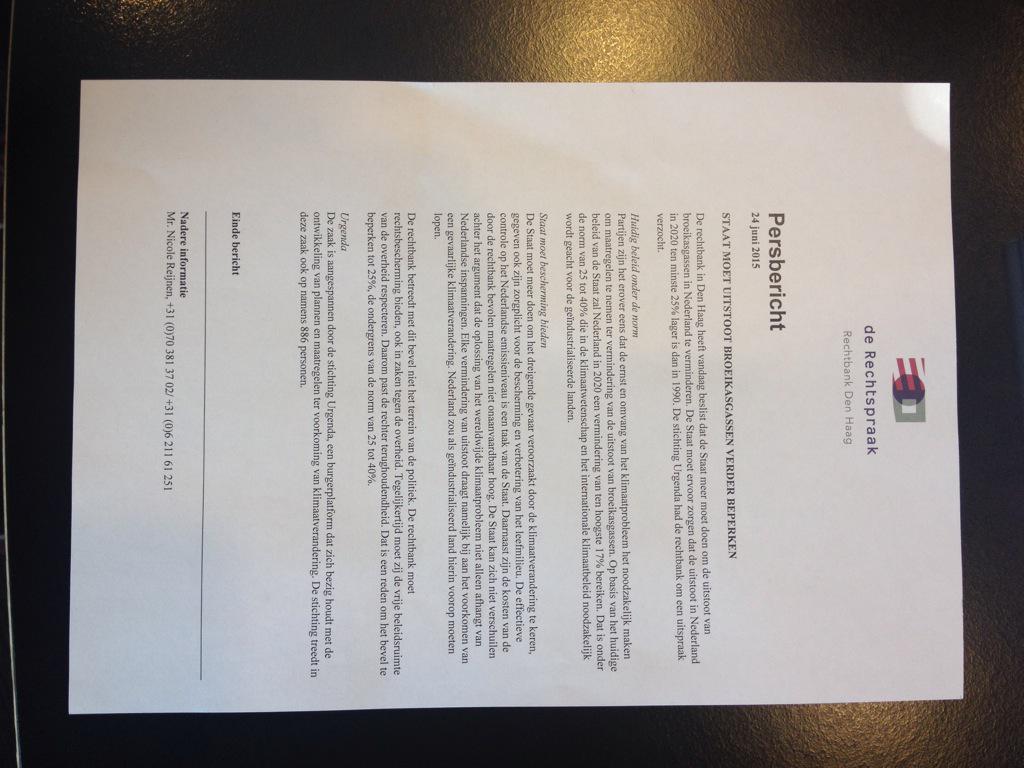 urgenda's tweet photo. Historie! Zie ook persbericht #klimaatzaak van de rechtbank Volledige vonnis op http://t.co/LzdyGNBJnS http://t.co/X3BfsoyxO7