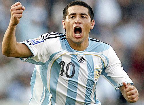 Happy 37th Birthday to Argentine football great Juan Roman Riquelme, the \Lazy Magician\  