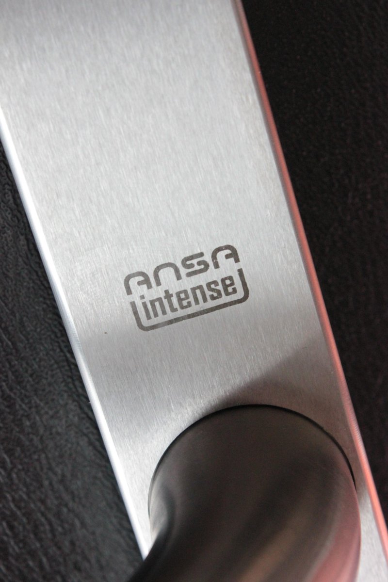 AnsaDesign's tweet image. Nieuw! Ansa INTENSE #RVS #veiligheidsbeslag voor intensief gebruikte #deuren. Meer info: ansadesign.nl/nl/nieuws/ansa…