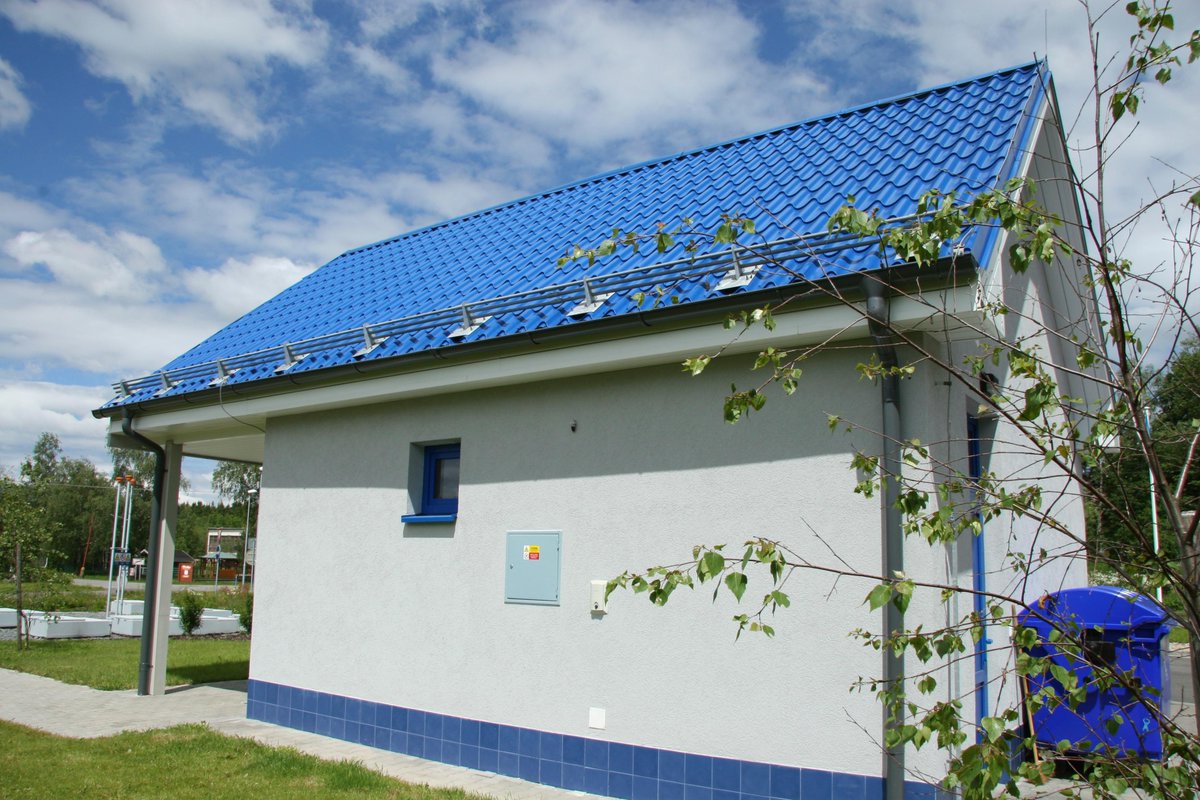 Lindab çatı güvenlik sistemleri kar tutucu ve diğer detaylar. caticozumleri.net/cati-guvenlik-…