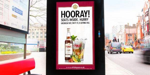 Pimm's digital posters tell consumers where there's pub space to grab a glass bit.ly/1LtqiUJ by @benbold