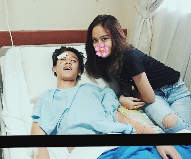 Salsha habis jenguk Iqbaal.. Loh aldi juga.. Eh.. hhahahaha😂🙈