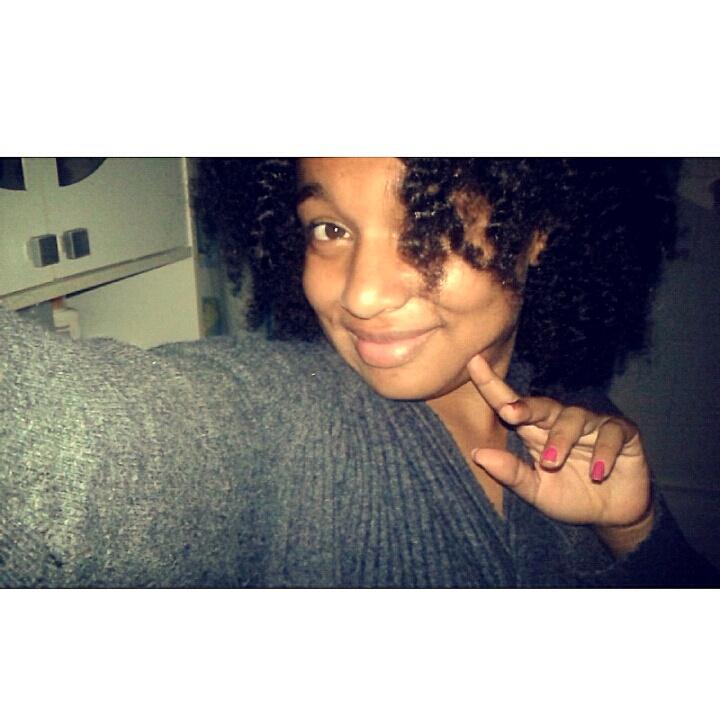 Ceeliaa_Smith's tweet photo. 👩De retoure au naturel👩 http://t.co/sQRl64WHuE