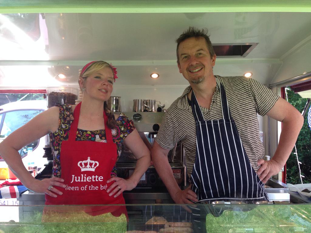 poshbaps's tweet photo. Ready to go! @thepopuphotel @GlastoFest http://t.co/hQgSkBAf7W