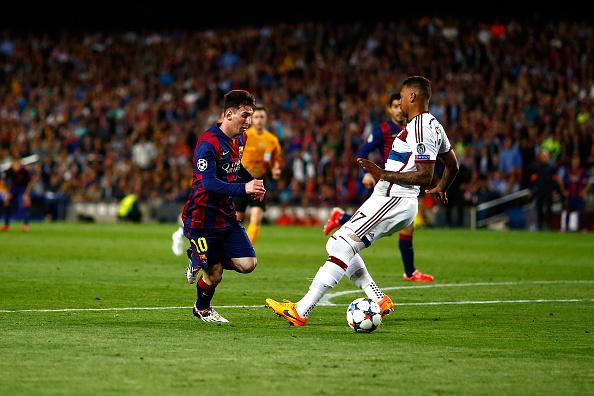 Messi Dribbling Boateng In The UCL