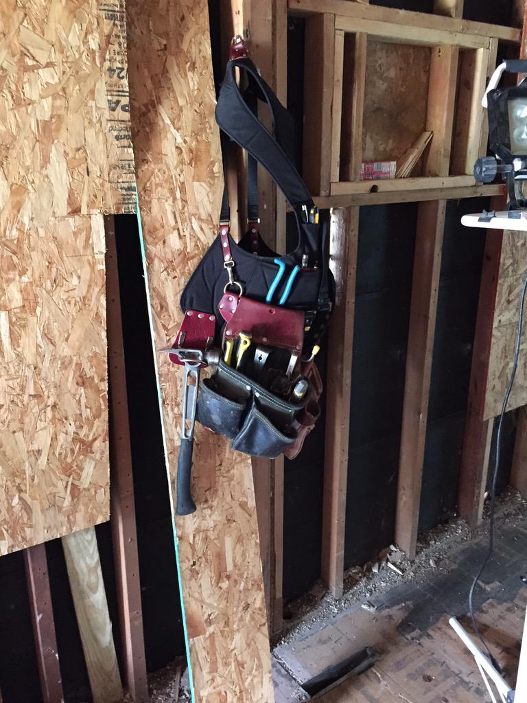 John_Broda's tweet photo. Trying out a new rig today. @OccidentalMfg suspendavest with my pouches. #gobeltless http://t.co/X4YLDV55Wf