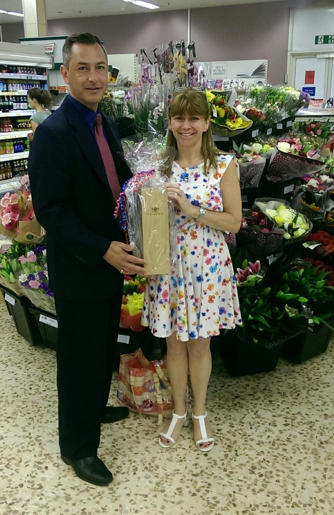 <a href="/2115Bracknell/">BracknellNorth</a> donating raffle gifts to our local schools!! #grateful