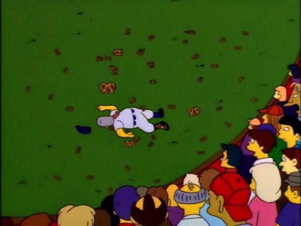 Simpsons_tweets's tweet photo. "And here come the pretzels..."
"A barrage of pretzels now knocking Whitey unconscious." http://t.co/tgCsfgzPHz