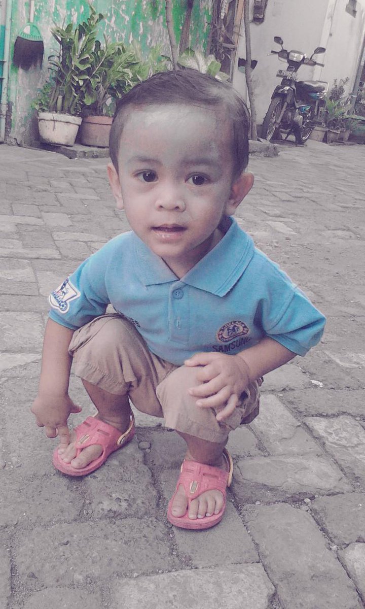 NSari9119's tweet photo. Lucunya nih anak http://t.co/HQWtCS4JeG