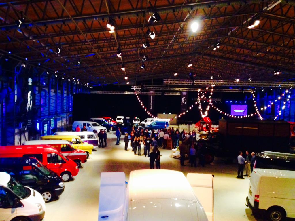 #IAMTRANSIT <a href="/FordNL/">Ford Nederland</a> #bedrijfswagens #event in #hangaar2