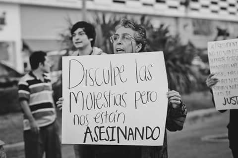 IniciativaComun's tweet photo. Ayer otra mujer asesinada en Soria. Van 36 en 2015, ¡Basta de violencia machista! #LosMachistasMatan http://t.co/WVHVfGePNL