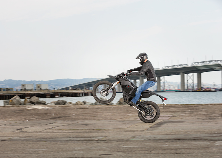 KHandRdemo's tweet photo. Take advantage of the carefree ownership that comes with an electric motorcycle.  Less maintenance, low impact. http://t.co/wYv5cQR8IC