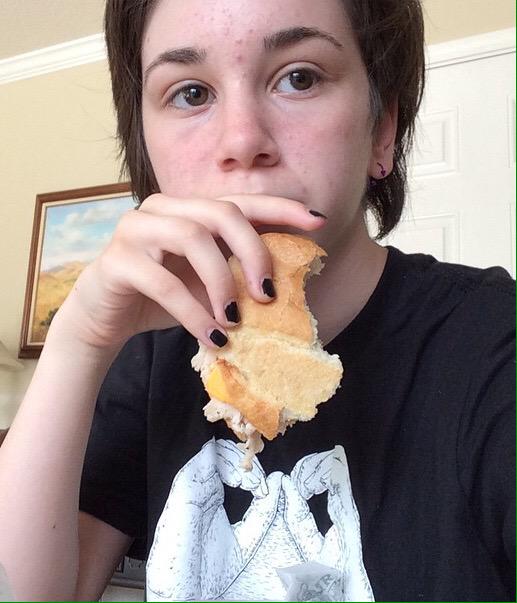 CallMeAlexRay's tweet image. So I've Been asleep for the last seven hours.
Damn,
That is a long time without food.