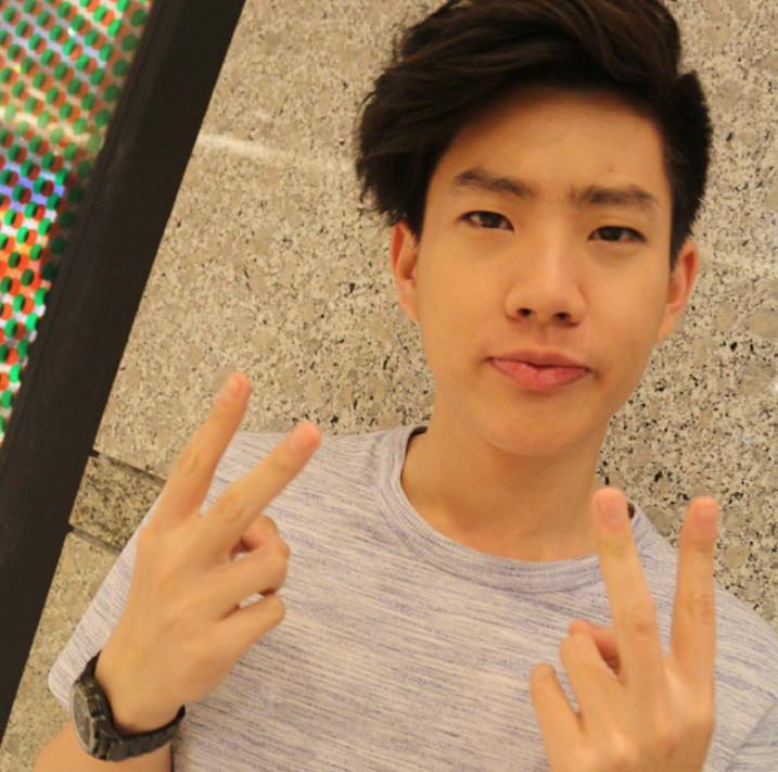 ฝันดีทุกคน ฝันถึงจุมพลคนหล่อด้วยนะจ้ะ 😘😘