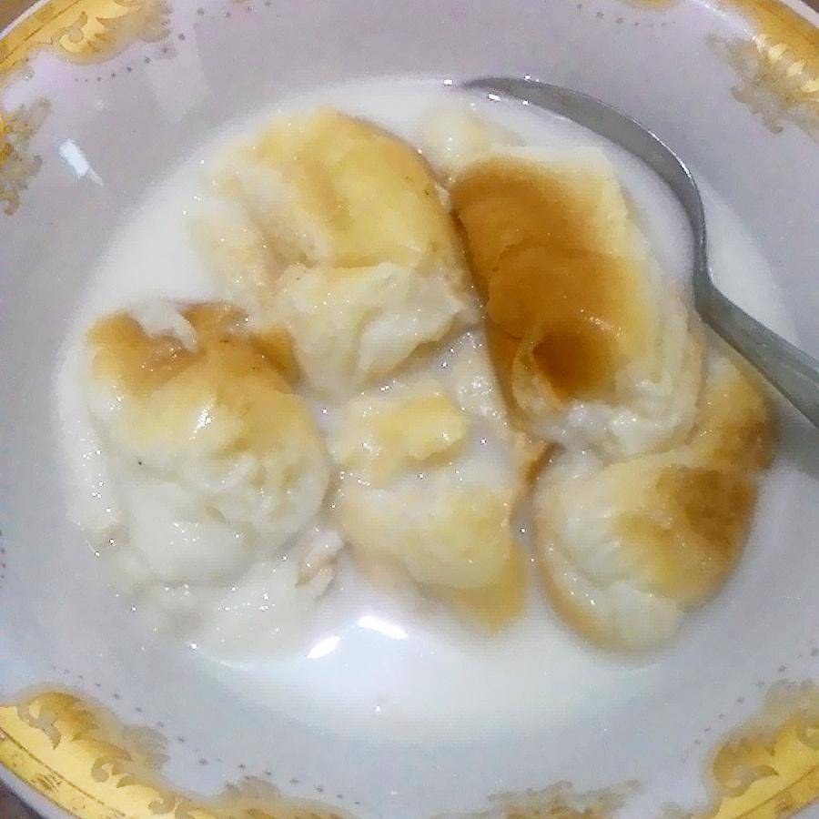 HalloPalembang's tweet photo. Roti Koing yg lezat http://t.co/tyrEpBYmjh
