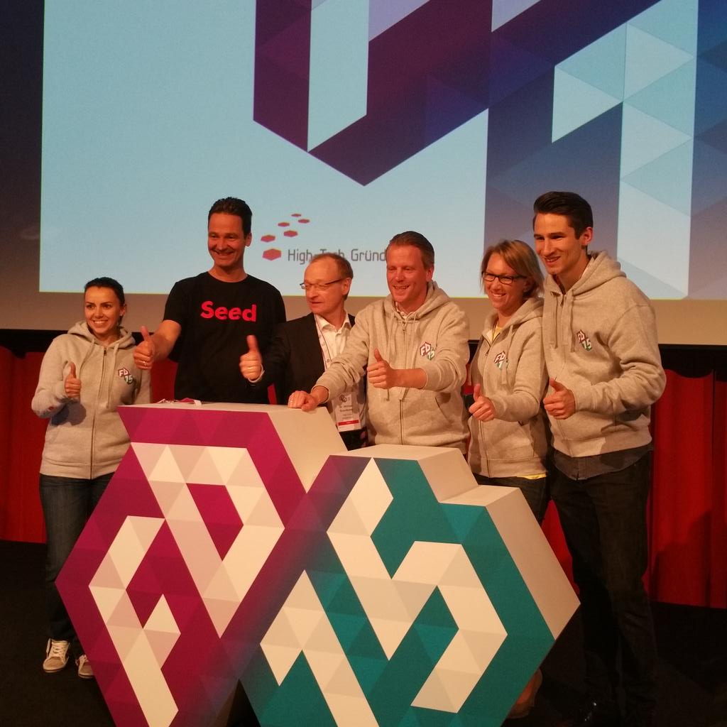 The <a href="/HTGF_/">ーーー</a>  #fd15 team, thanks for a great event! <a href="/Justdoitalex/">Alex v. Frankenberg (Hodltrainer)</a> <a href="/simon_schneider/">Simon Schneider</a>