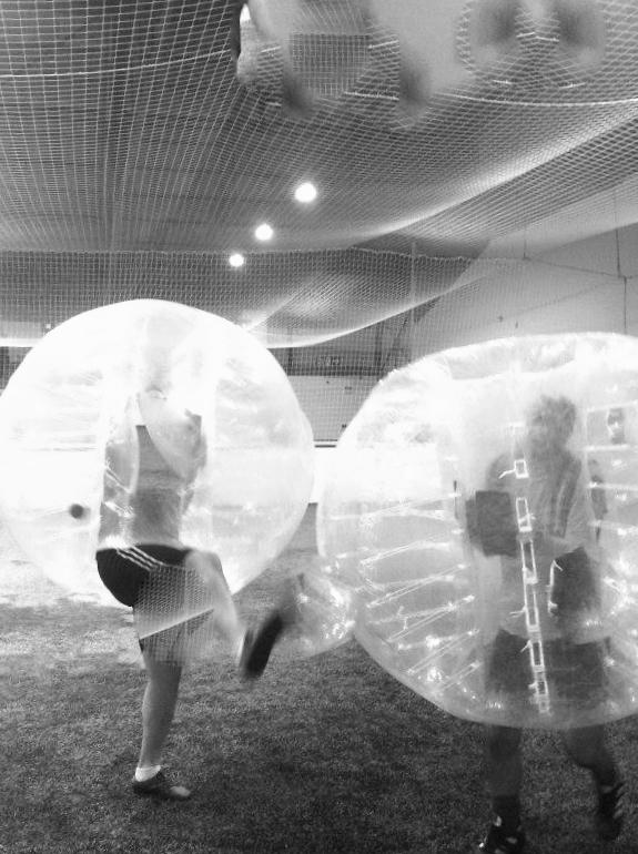 DNAEventsScot's tweet image. NEW SUMMERTIME ATTRACTION AT CALLANDER PARK FALKIRK 
BUBBLEBALLZ 
Join in the Fun 
Sunday 28/06/2015 10am till 4pm