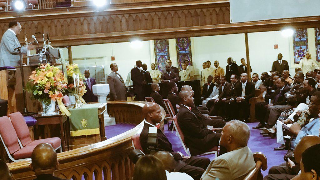 BrotherQiyam's tweet photo. You live on a horizontal level. #Farrakhan #JusticeOrElse http://t.co/A3kB7Vpmsj