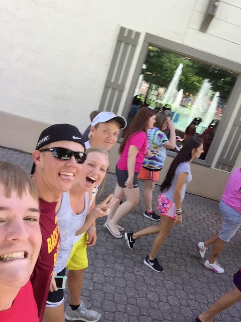 Riley_Roudy24's tweet photo. If you're gonna do @KingsIslandPR you have to do it right. #FastLanePlus #70bucksillneverseeagain #squad http://t.co/c6QB9N3DDy