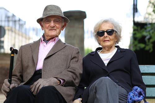 HelloParis17's tweet photo. #HumansofParis : les mille visages de la #Capitale 
http://t.co/XlAp5duY5X http://t.co/rFXURhDtPR