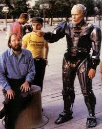 Happy Birthday Peter Weller. So many bad ass movies to pick from. Here is Weller behind the scenes on Robocop in 87 