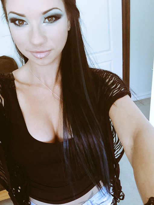 From getting #THROATED yesterday! #RiseAndGrind in traffic right now! Morning wood in my nipples for<a href="/tag/throated"class="tags">#THROATED</a><a href="/tag/riseandgrind"class="tags">#RiseAndGrind</a>