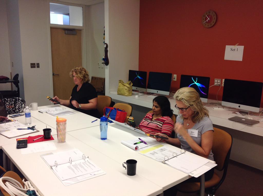 dougrobertsohio's tweet photo. Teachers using the TI-Nspire in Cleveland, Ohio. Great learning and doing workshop. #t3learns #CSUTeach http://t.co/exhKhR97Vi