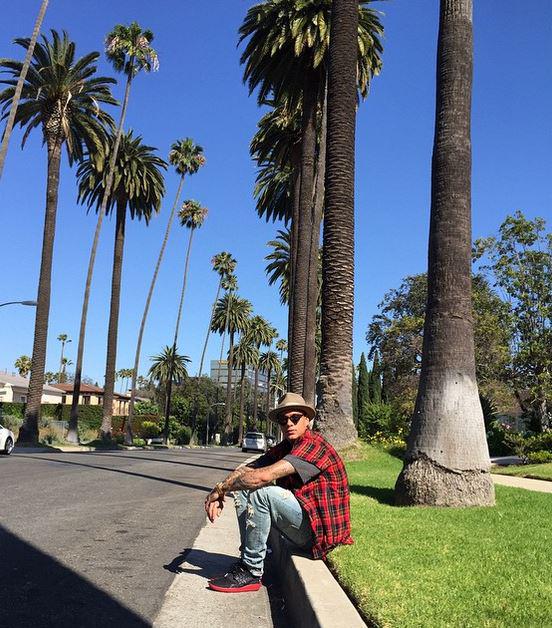 PSG4Actu's tweet photo. Après Las Vegas, @Gvanderwiel poursuit ses vacances à Los Angeles. (Instagram) #PSG http://t.co/hvB2CArndH via @le_Parisien_PSG