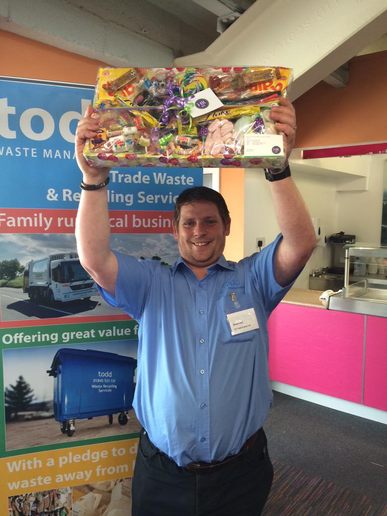 Simon won! Thanks @JaneCoopeHR #BizGen15