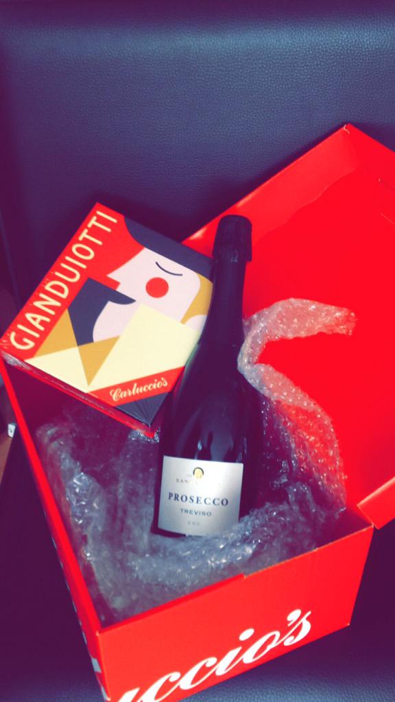 _BrianReeves's tweet photo. What a lovely gift to arrive home to! Thank you @OpenDest and @veinteractive #sobrietydisrupt http://t.co/x4bDcQiZgY