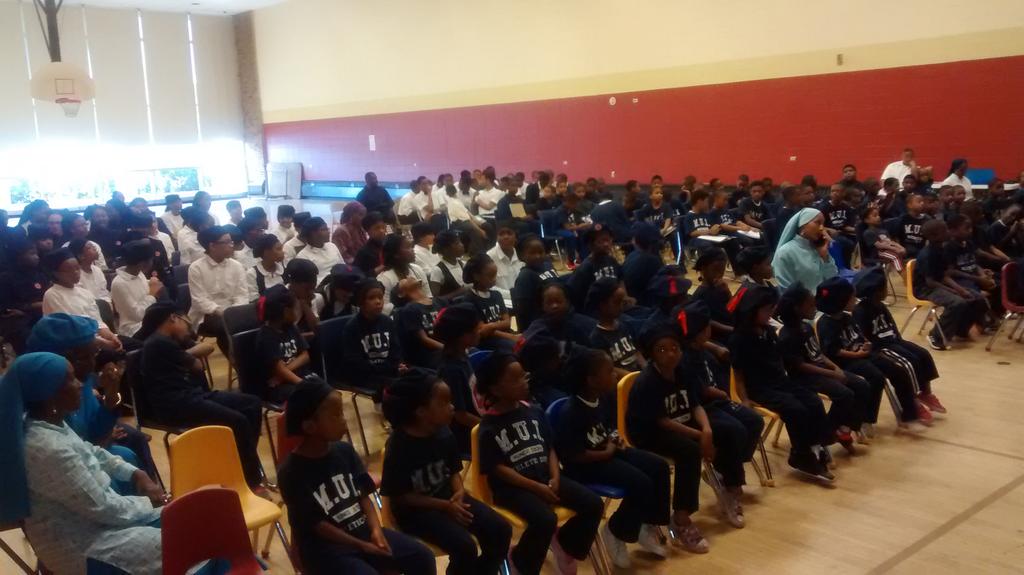 lisarmuhammad's tweet image. @BrotherJesse Pictures of MUI Chicago getting ready to watch the Minister. #JusticeOrElse #MUIGOD #MUIChgoTwitterArmy