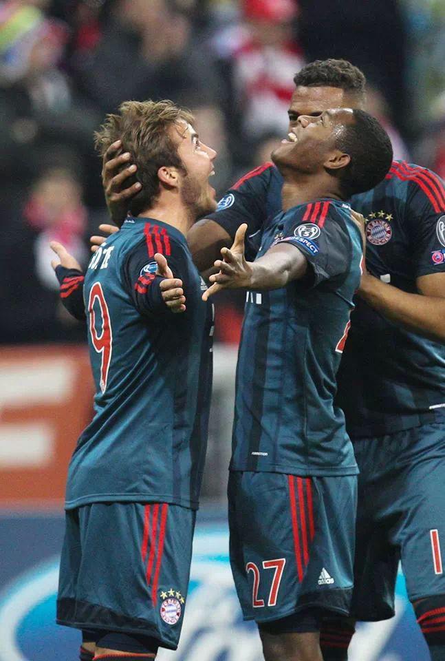 Happy Birthday :) viele grüße aus Belgien :) 