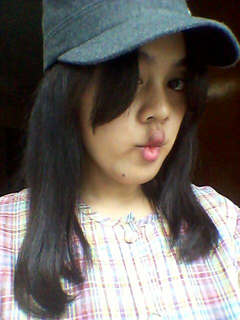 enemy_twone's tweet photo. Hallo tembem 😫 rambut pendek cocok yah😊😱🙌 http://t.co/doDm29ffKV