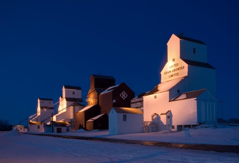 Canada's tweet image. 7 days to go: countdown to #CanadaDay has started! What is the #BestThingAboutCanada? #StrongProudFree