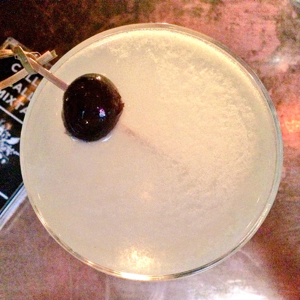 Don't mind if I do! #humpday #craftgin <a href="/FourPillarsGin/">Four Pillars</a> <a href="/In_Vino_Verity/">Verity M</a> <a href="/jendocherty/">Jennifer Docherty MW</a> <a href="/CullenGen_3/">Em Cullen-Taylor</a>