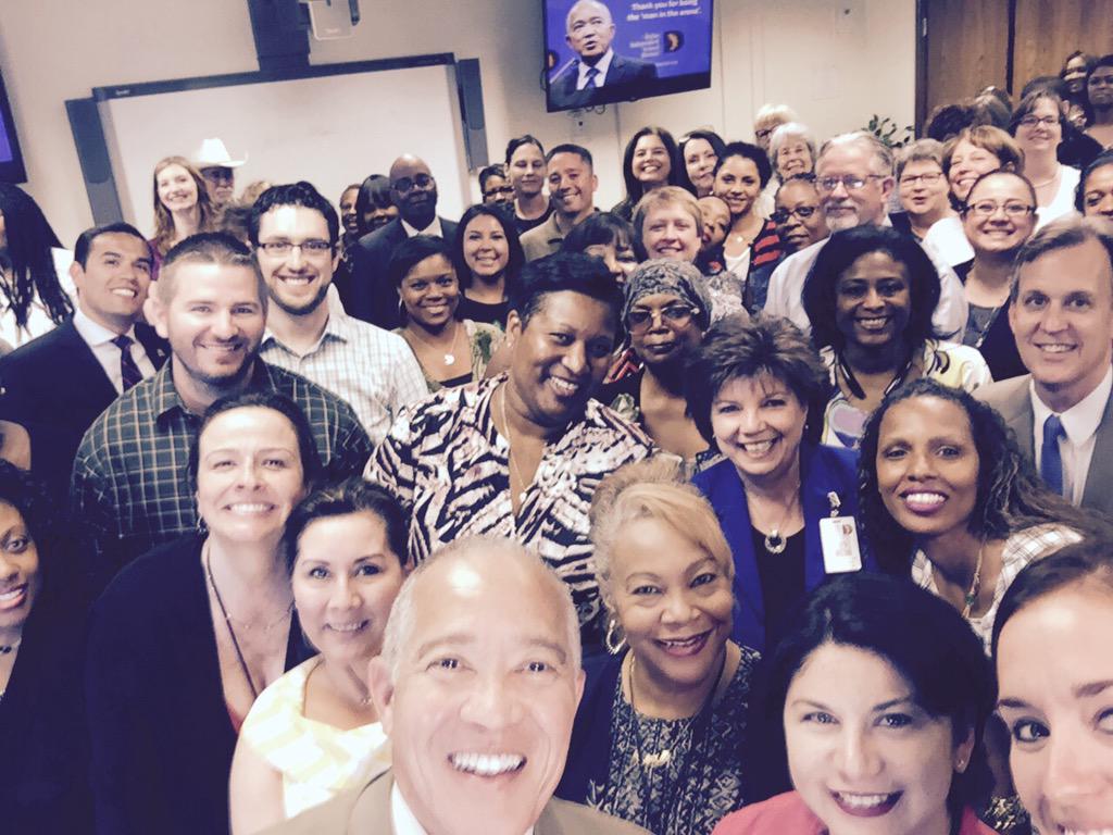 MMilesDISD's tweet photo. Thank you for the support from our @dallasschools staff! #runboy http://t.co/i0214zcoFK