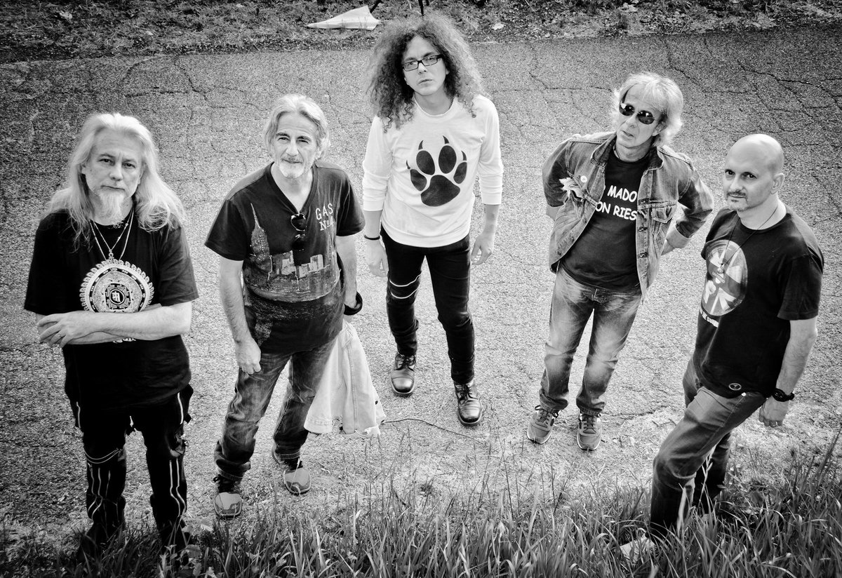 Horror film score legends <a href="/GoblinRebirth/">Goblin Rebirth</a> (Dawn of the Dead, Suspiria) stream new album: brokehorrorfan.com/post/122347868…