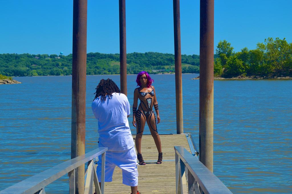 TheHairMaverick's tweet photo. Killin the game #blacktape #photography Fam On Cam &amp; Jerricka Jenaye behind the scenes http://t.co/DaokGGIj4T