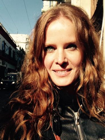 bexmader's tweet photo. Happy #WickedWednesday #MyPretties #Zelfie 💚 http://t.co/UJEfMV2rBW