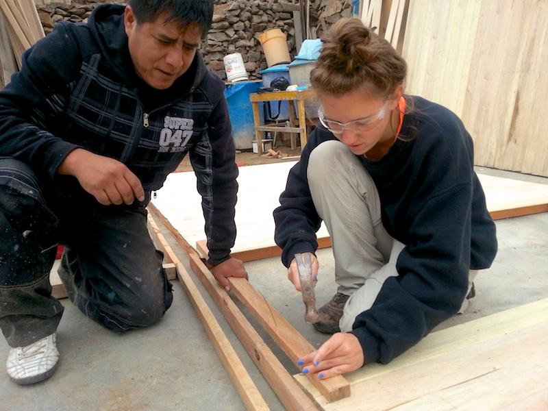 ottsworld's tweet photo. A6: Building houses in Lima w #ProjectPeru last summer #AdvTravelChat http://t.co/Arf2t4JsX2 http://t.co/YhgsFske40