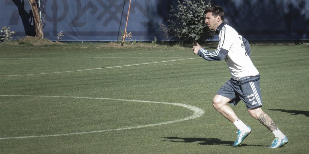 28 years ago today, the greatest was born. But Messi is training, to win everything. Ⓜ️🎂 #BeTheDifference #Chile2015