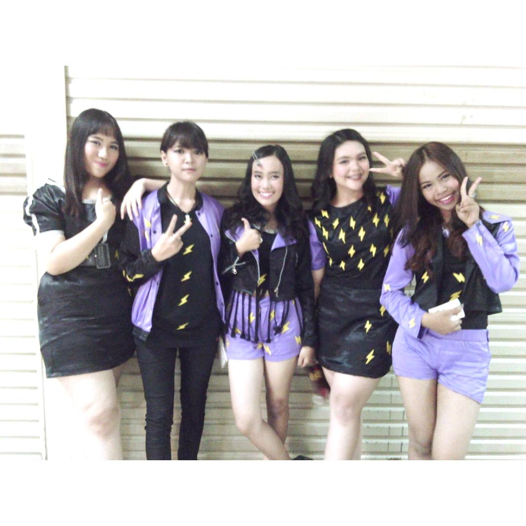 sunflower(x) tweet media